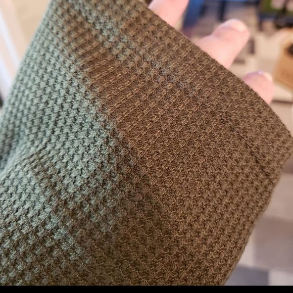 Waffle Knit Long Sleeve Blouse Slim Fit Button Down V Neck, army green XL - Picture 5 of 5